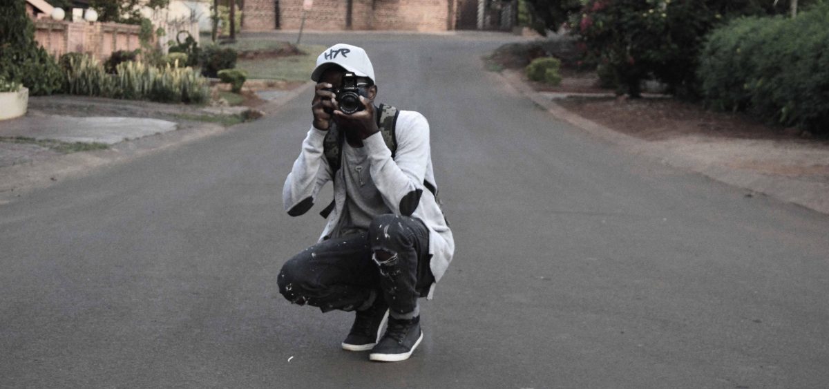Alu Ravele – Illustrator and Graphic Designer